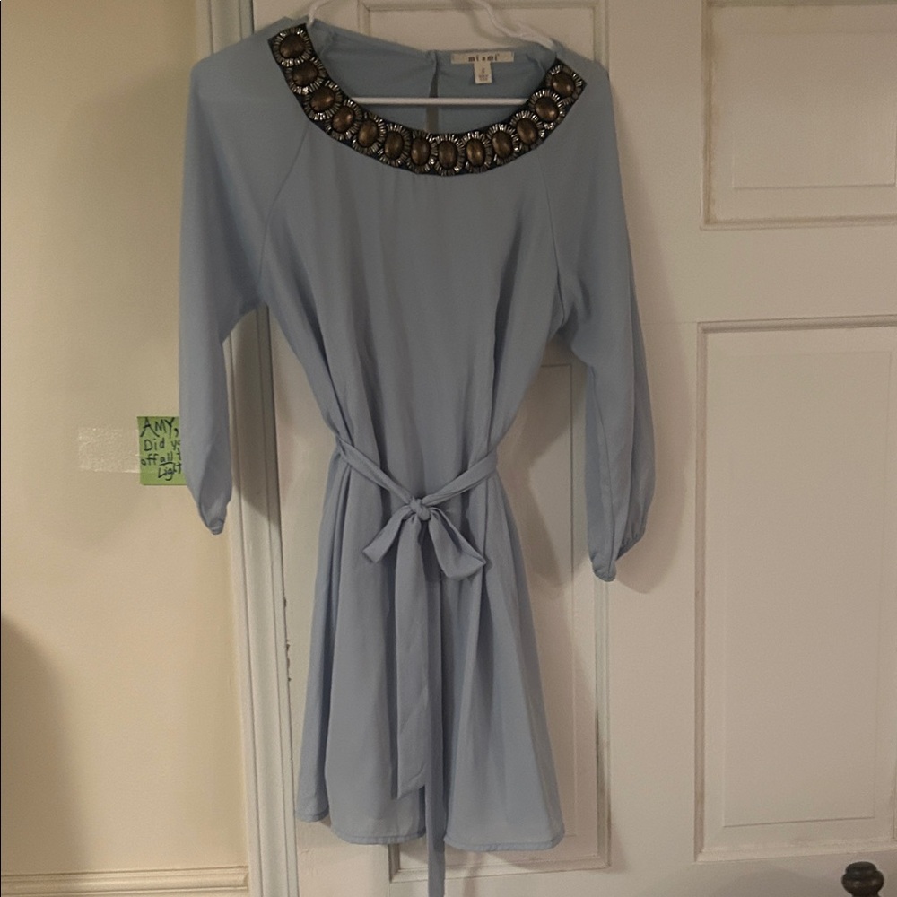261)Embellished Neckline very cute retro MIAMI size small